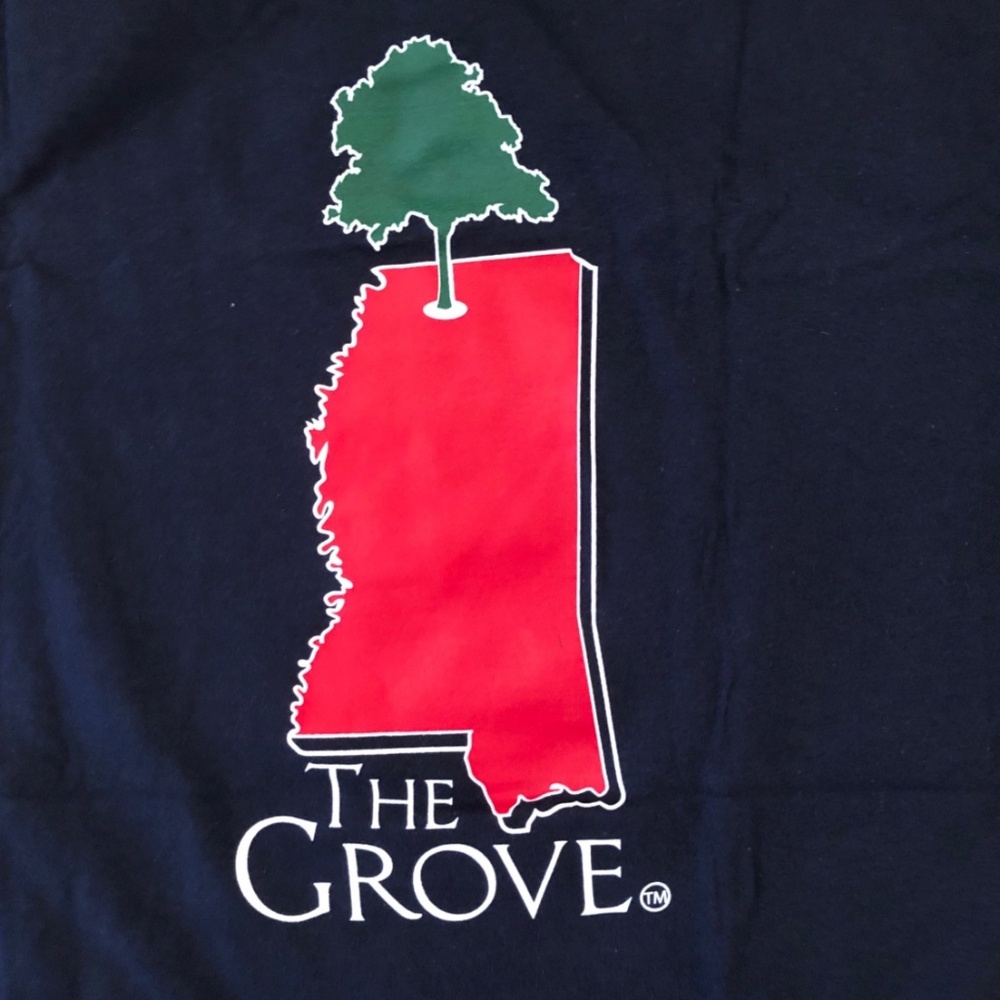 NOS Oxford Mississippi Ole Miss 'The Grove' T-Shirt Men’s L (42-44) Navy Cotton